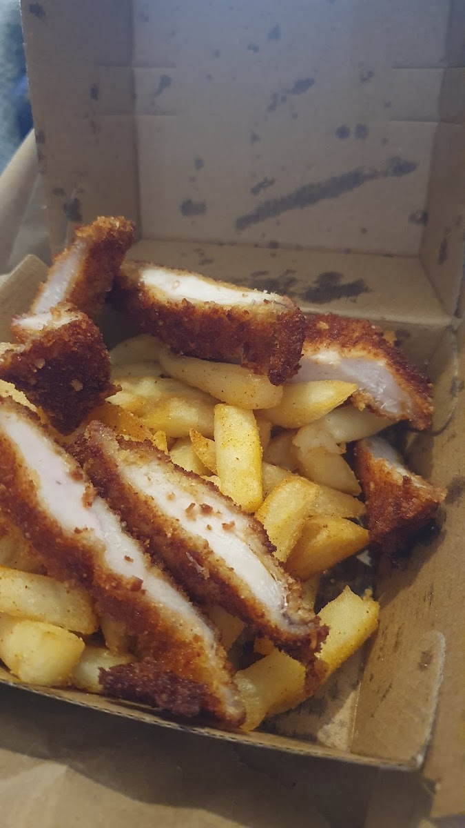 Mama Falafel & Grill-7